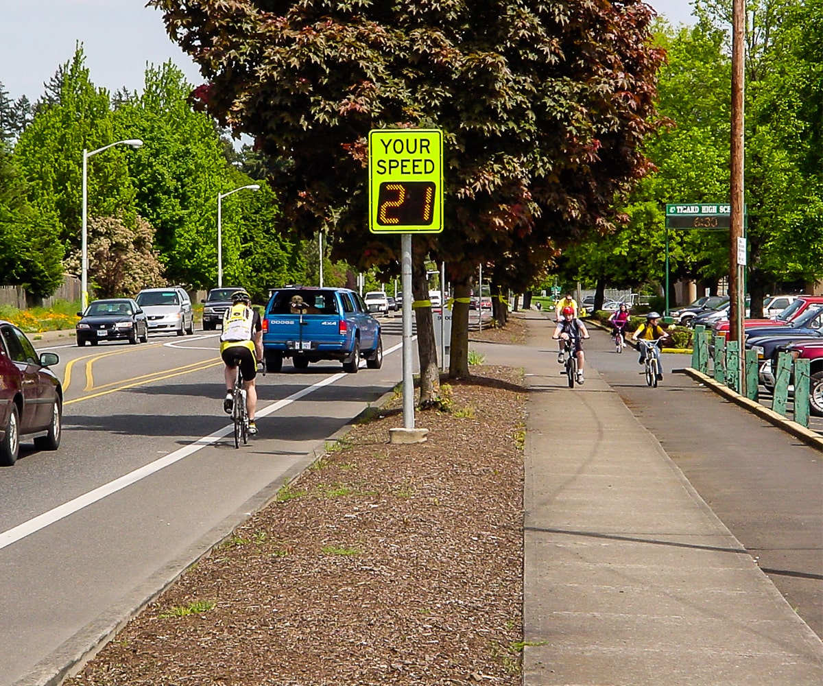 carmanah speedcheck radar speed sign at school zone banner